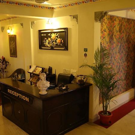Hotel Lake Paradise Udaipur Buitenkant foto