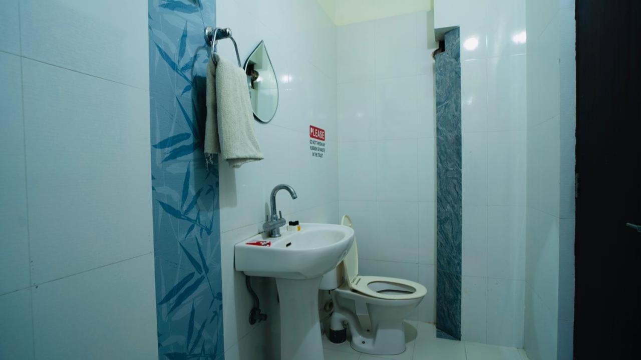 Hotel Lake Paradise Udaipur Buitenkant foto