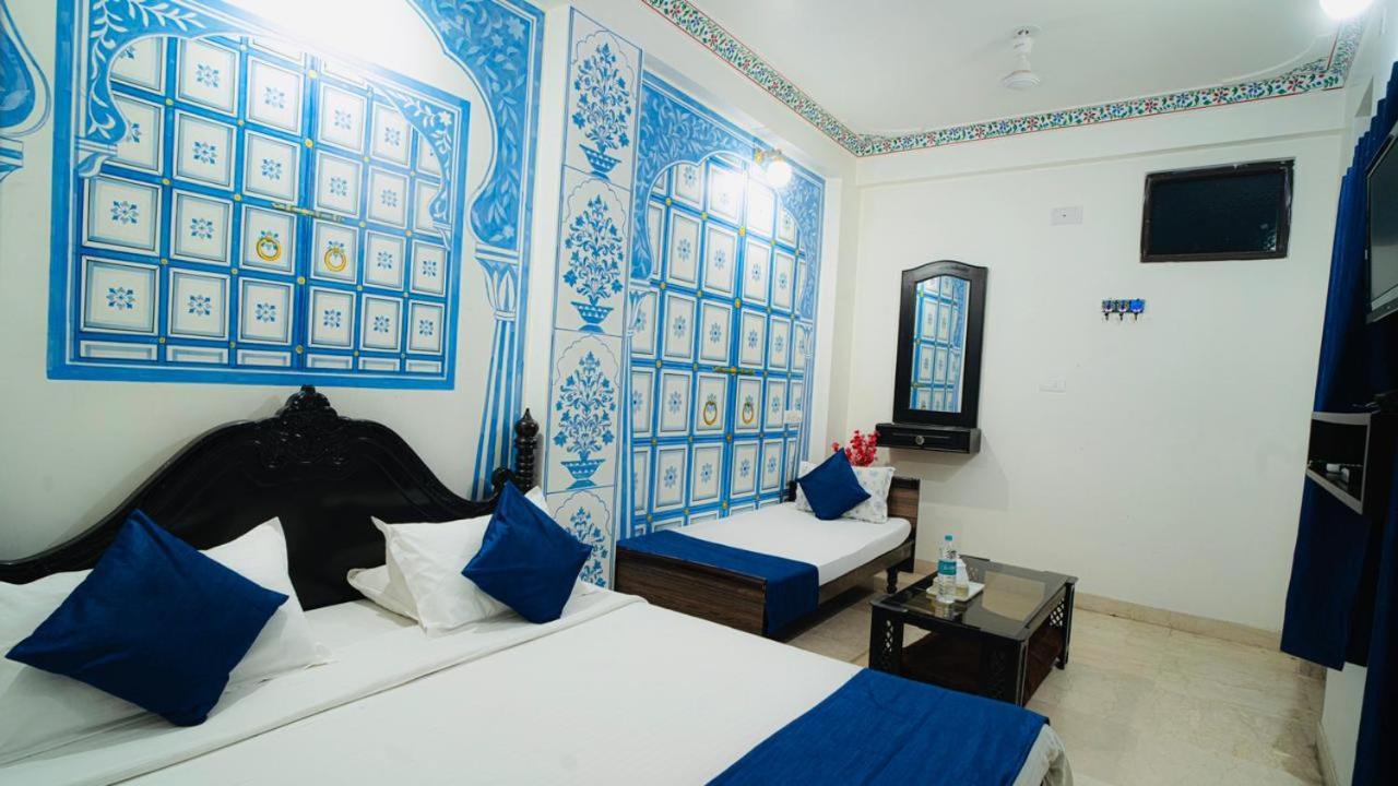 Hotel Lake Paradise Udaipur Buitenkant foto