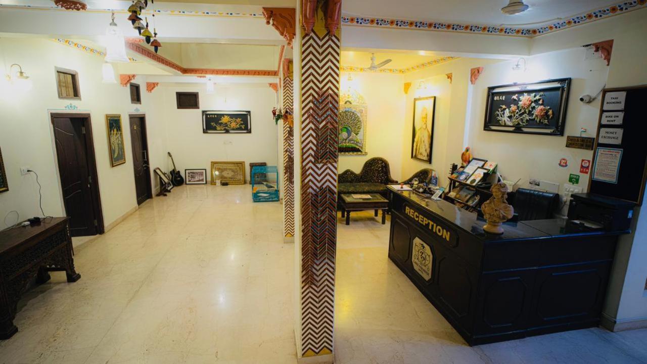 Hotel Lake Paradise Udaipur Buitenkant foto