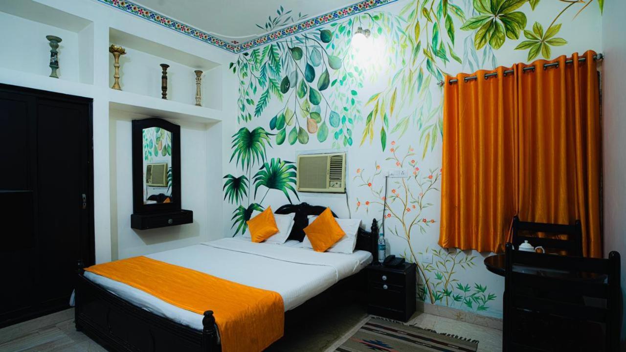 Hotel Lake Paradise Udaipur Buitenkant foto