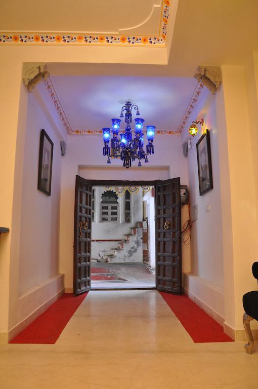 Hotel Lake Paradise Udaipur Kamer foto